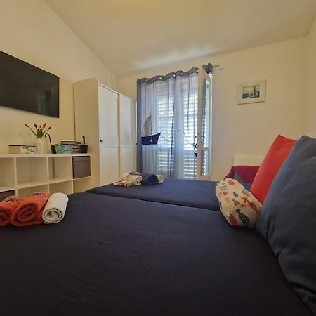 Apartment Villa Mirna Макарська Екстер'єр фото