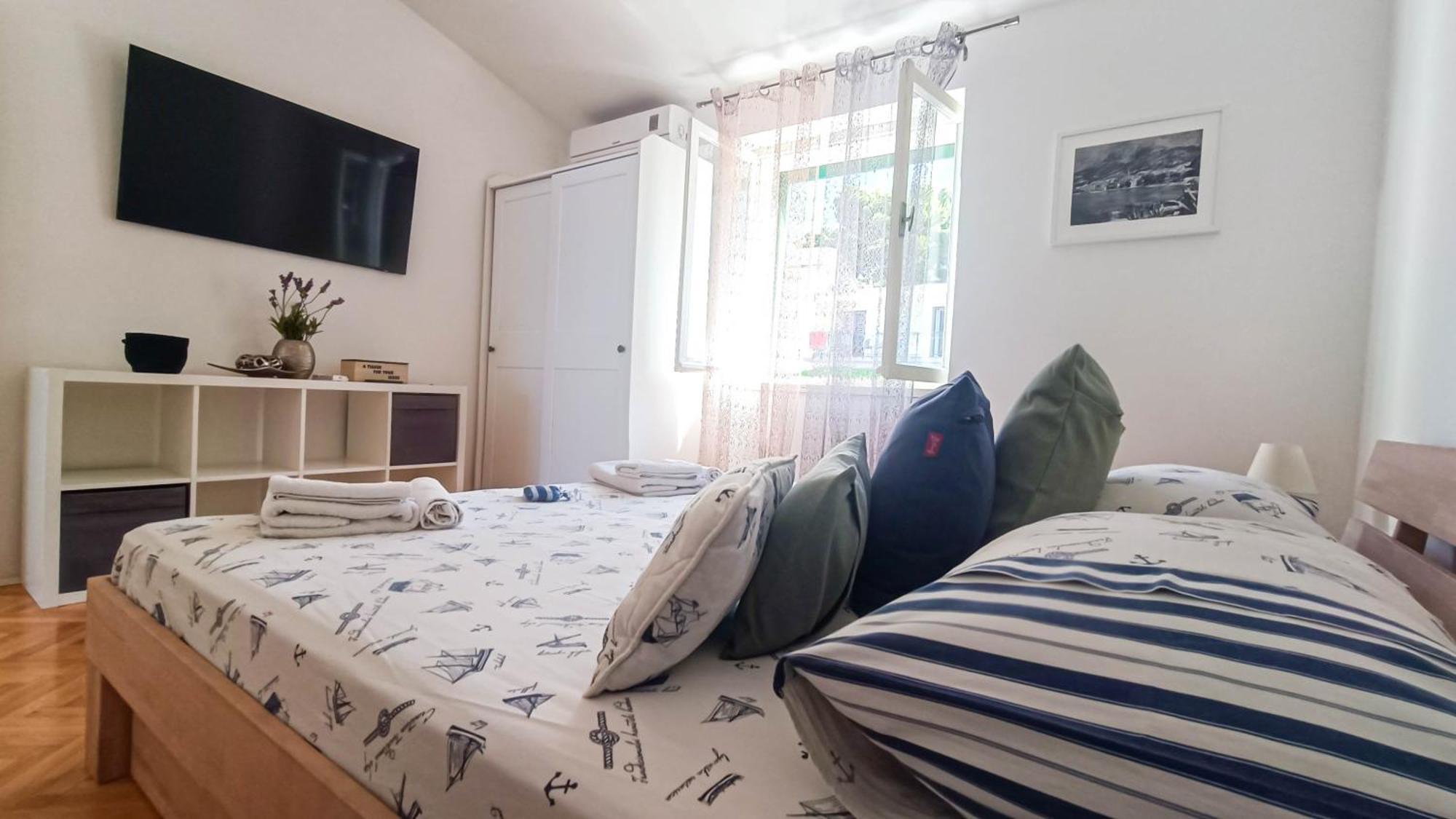 Apartment Villa Mirna Макарська Екстер'єр фото