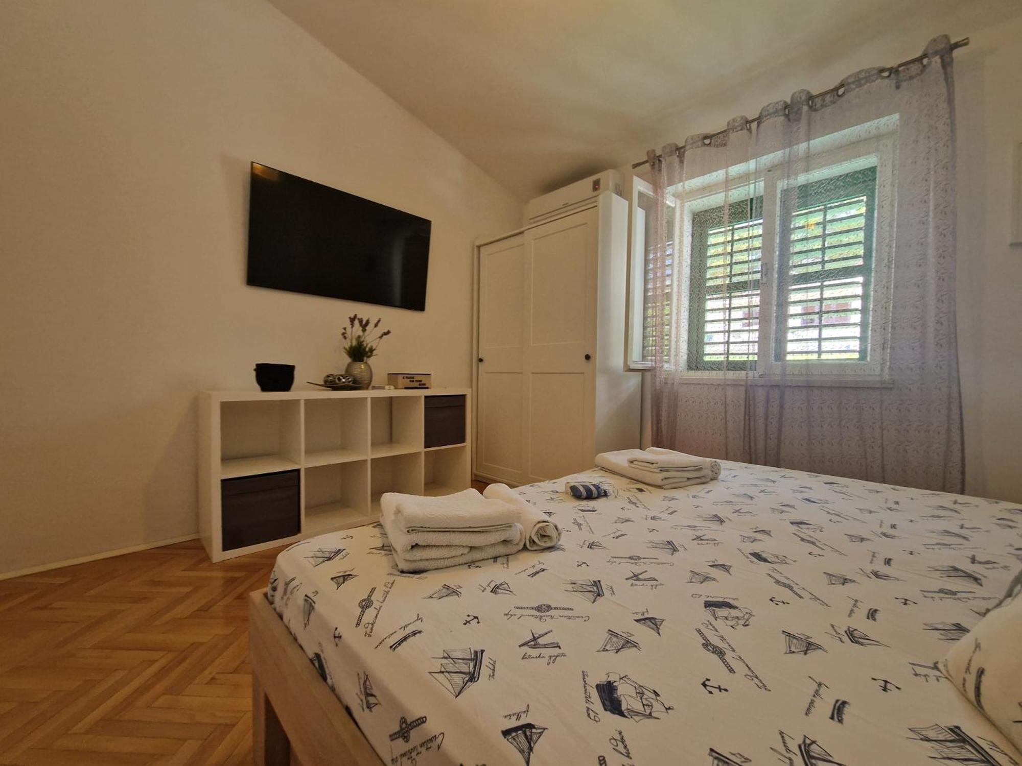 Apartment Villa Mirna Макарська Екстер'єр фото